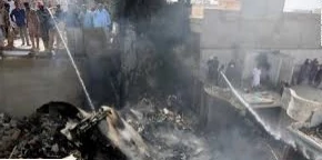 Pakistan Plane Crash in Karachi and Killed Dozens