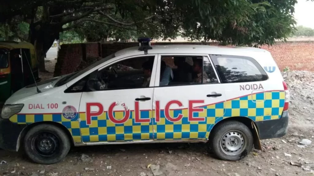 3 policemen including Kalindi Kunj SHO arrested for taking bribe